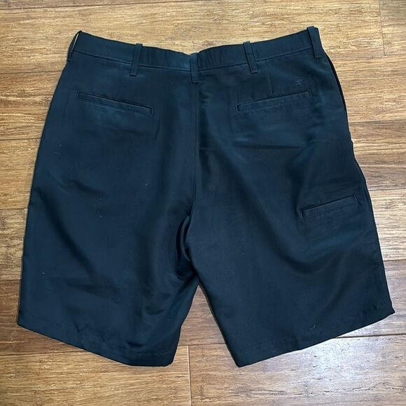 Haggar H26 Men’s Performance Black Shorts, Golf, Casual Work, 36 - Picture 3 of 5